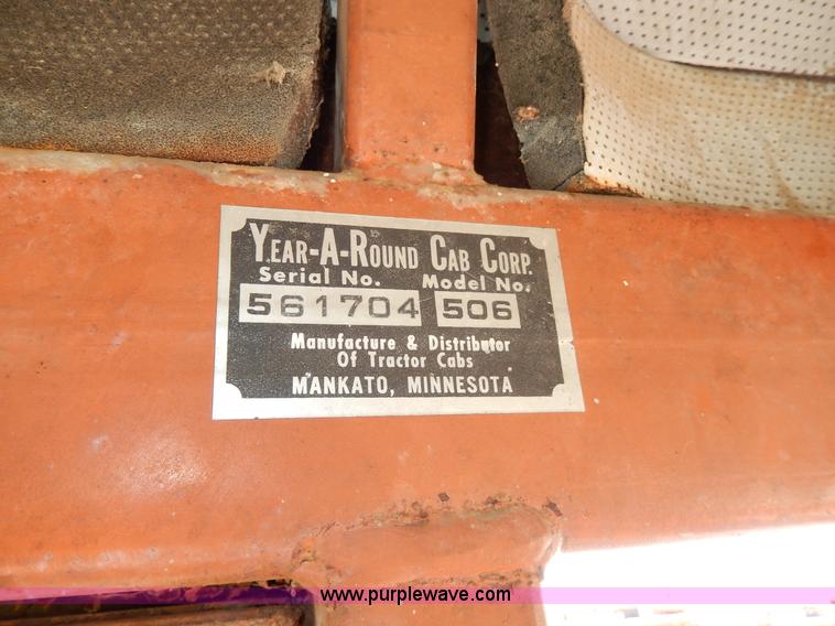 image for item G5279 1967 Allis Chalmers 190XT Series 3 tractor