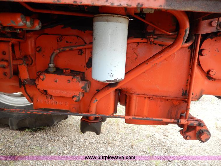 image for item G5279 1967 Allis Chalmers 190XT Series 3 tractor