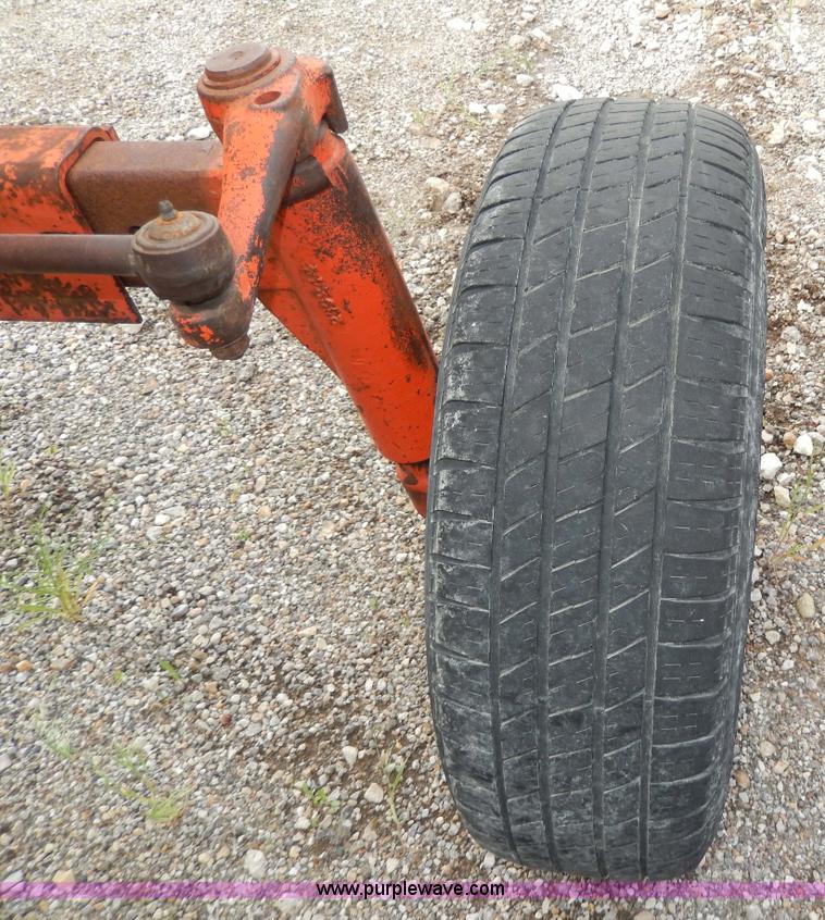 image for item G5279 1967 Allis Chalmers 190XT Series 3 tractor