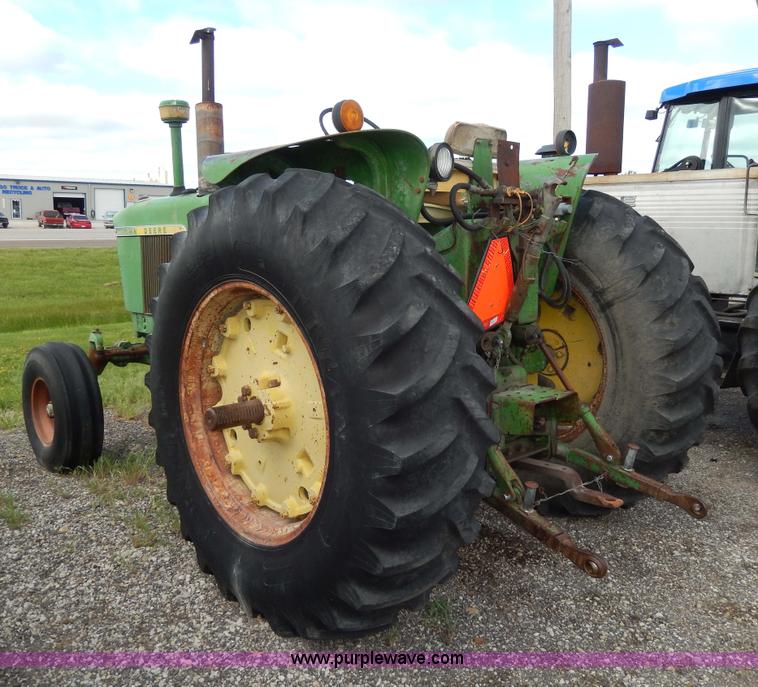 image for item G5281 1967 John Deere 3020 tractor