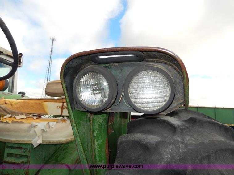 image for item G5281 1967 John Deere 3020 tractor