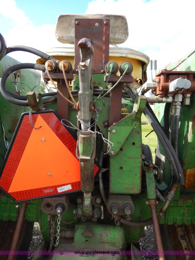 image for item G5281 1967 John Deere 3020 tractor
