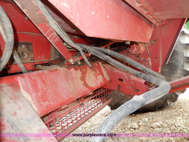 image for item G5282 1995 Case IH 2188 Axial-Flow combine