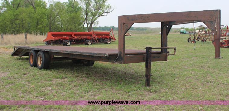 image for item G5481 1983 Bohn double axle flatbed gooseneck trailer