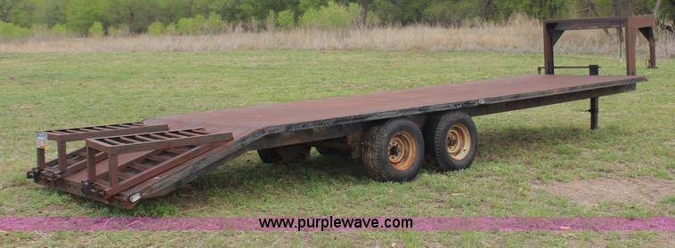 image for item G5481 1983 Bohn double axle flatbed gooseneck trailer