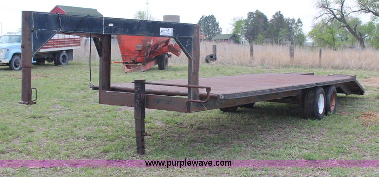 image for item G5481 1983 Bohn double axle flatbed gooseneck trailer