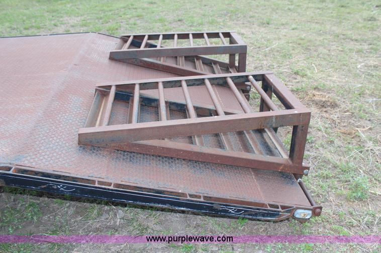 image for item G5481 1983 Bohn double axle flatbed gooseneck trailer