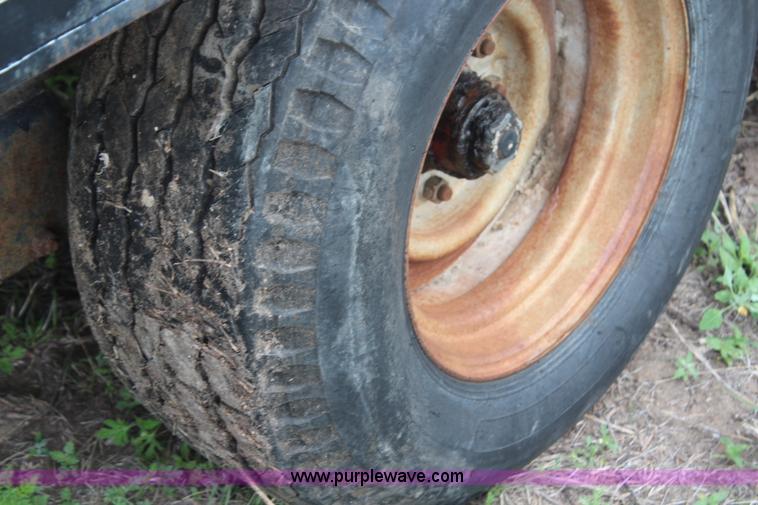 image for item G5481 1983 Bohn double axle flatbed gooseneck trailer