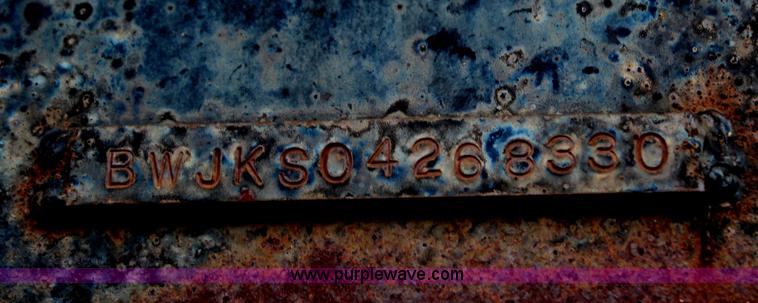 image for item G5481 1983 Bohn double axle flatbed gooseneck trailer