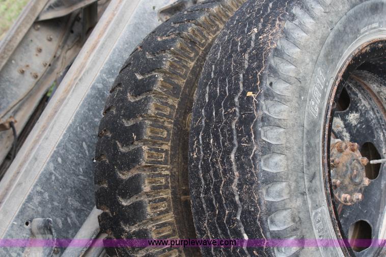 image for item G5499 1974 Dodge 600 Custom grain truck