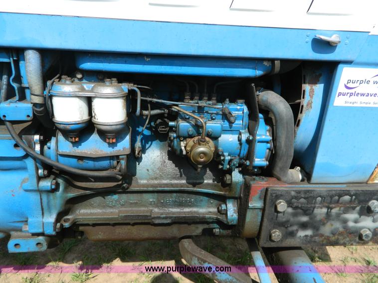 image for item G7863 1967 Ford 5000 tractor