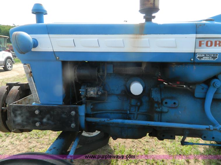 image for item G7863 1967 Ford 5000 tractor