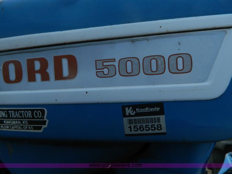 image for item G7863 1967 Ford 5000 tractor