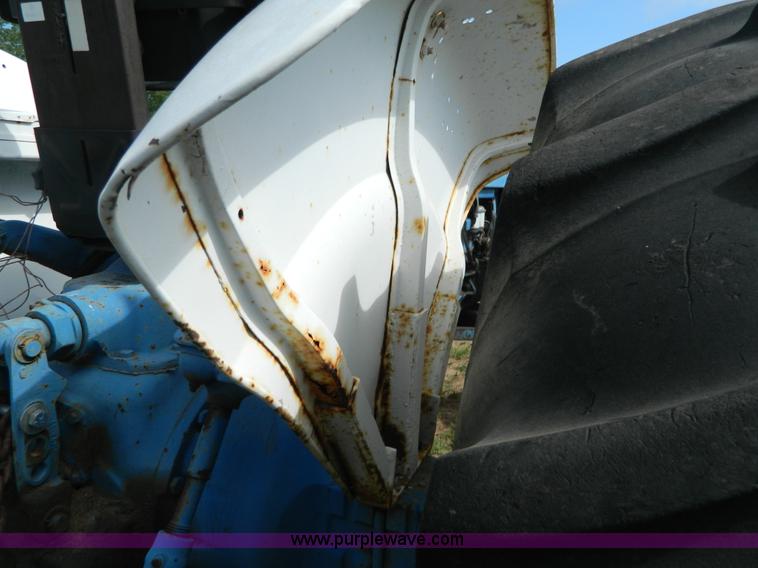 image for item G7863 1967 Ford 5000 tractor