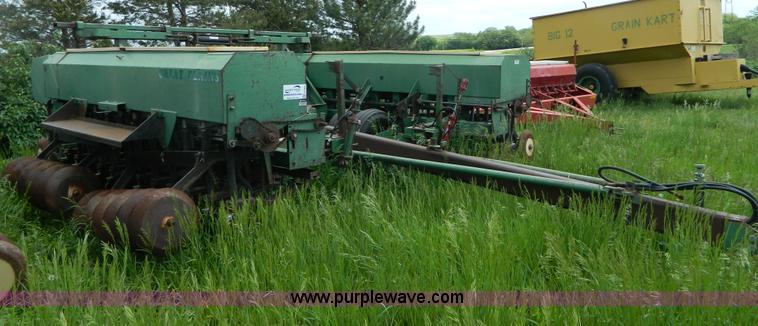 image for item G7868 Great Plains mini till drill