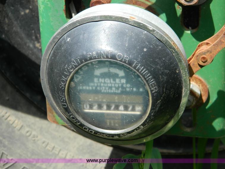 image for item G7868 Great Plains mini till drill