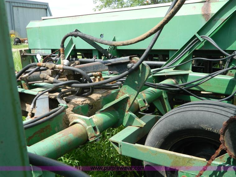 image for item G7868 Great Plains mini till drill