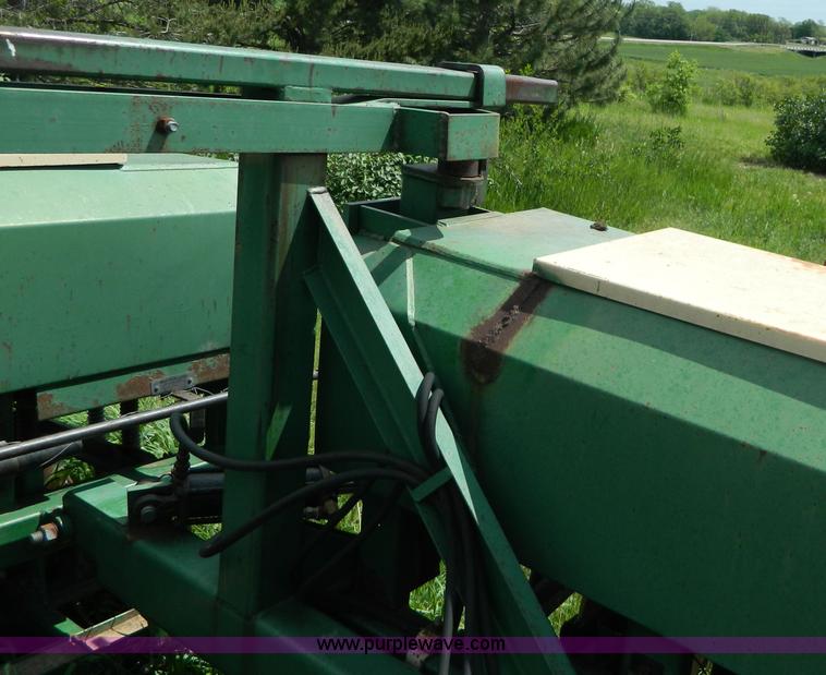 image for item G7868 Great Plains mini till drill