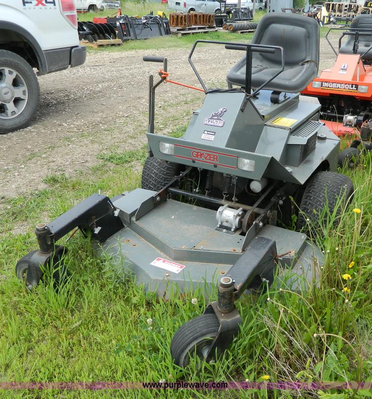 image for item G7870 Grazer G1800C lawn mower