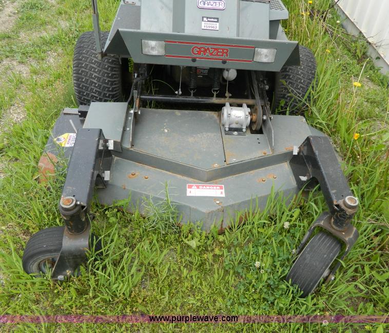 image for item G7870 Grazer G1800C lawn mower