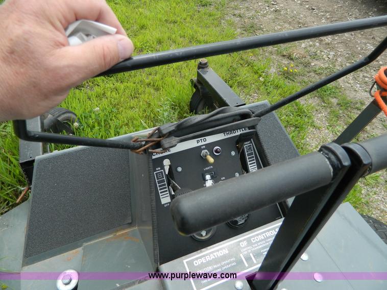 image for item G7870 Grazer G1800C lawn mower