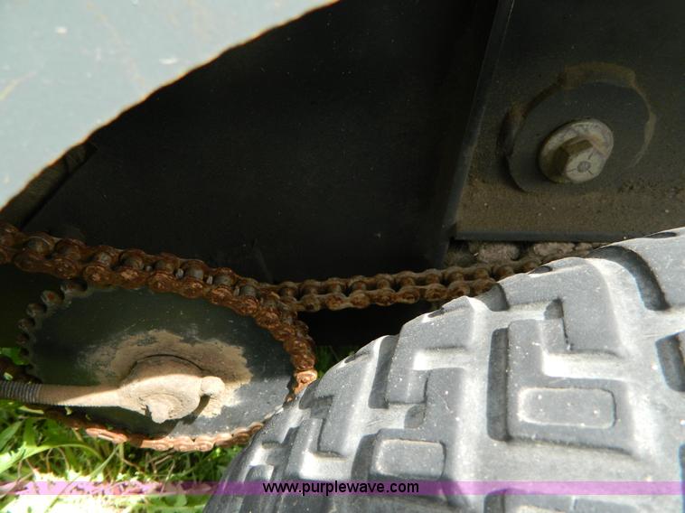 image for item G7870 Grazer G1800C lawn mower