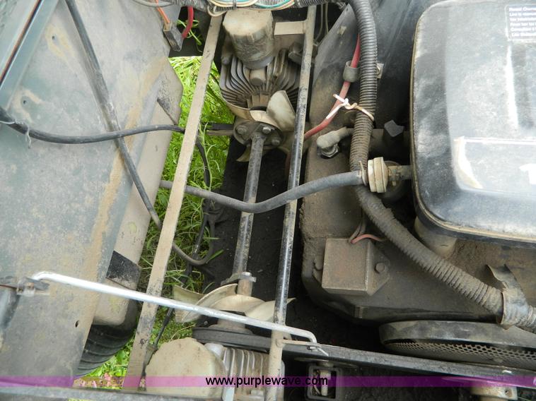 image for item G7870 Grazer G1800C lawn mower