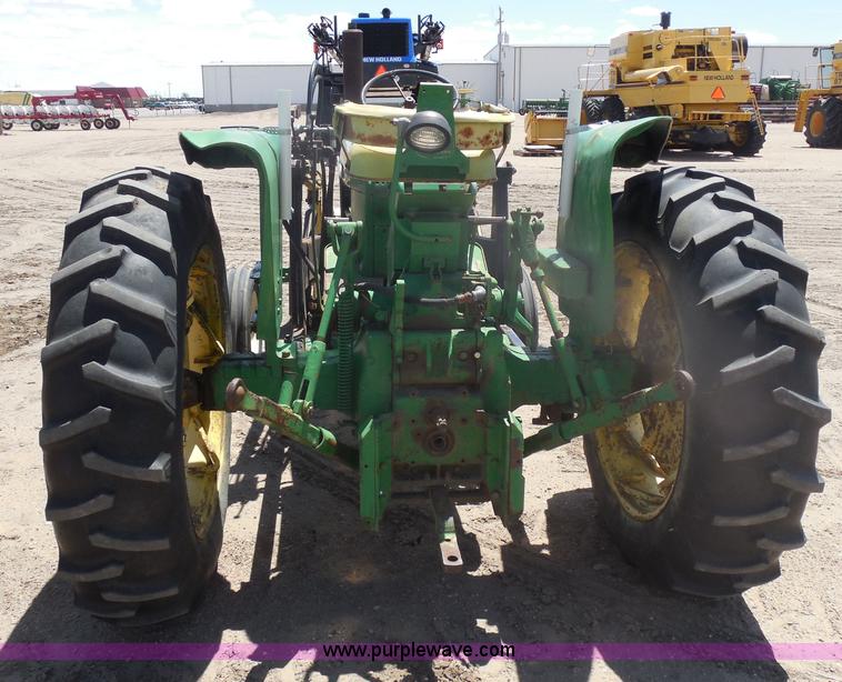 image for item H3156 1962 John Deere 2010 tractor