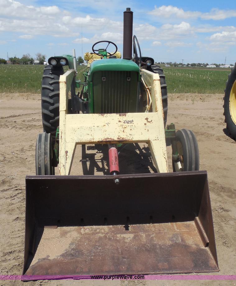 image for item H3156 1962 John Deere 2010 tractor