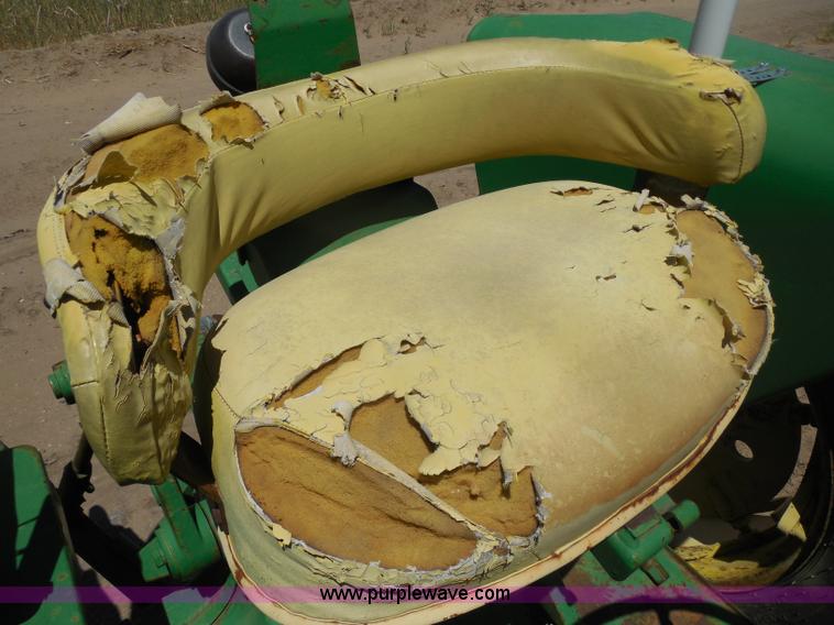 image for item H3156 1962 John Deere 2010 tractor
