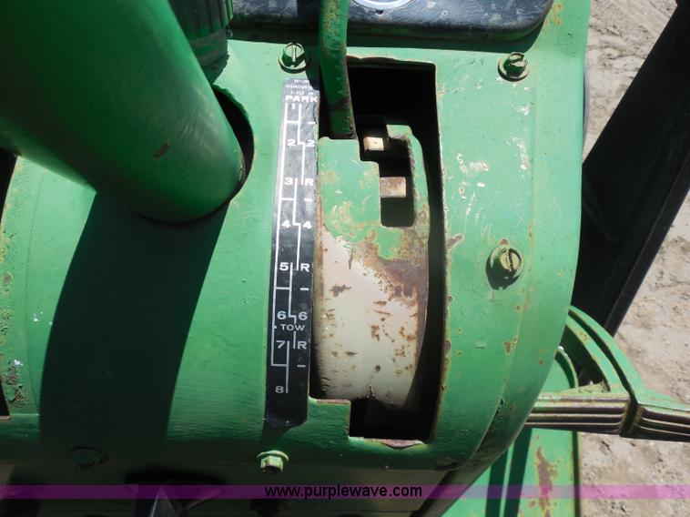 image for item H3156 1962 John Deere 2010 tractor