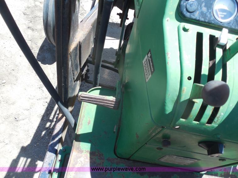 image for item H3156 1962 John Deere 2010 tractor