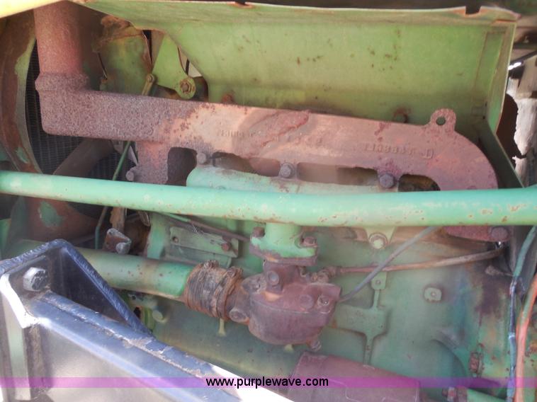 image for item H3156 1962 John Deere 2010 tractor