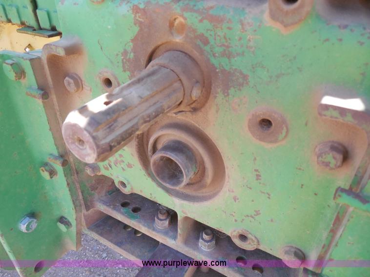 image for item H3156 1962 John Deere 2010 tractor