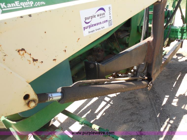 image for item H3156 1962 John Deere 2010 tractor