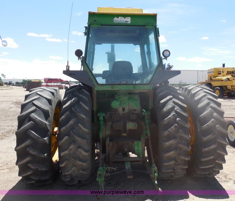 image for item H3157 1969 John Deere 5020 tractor