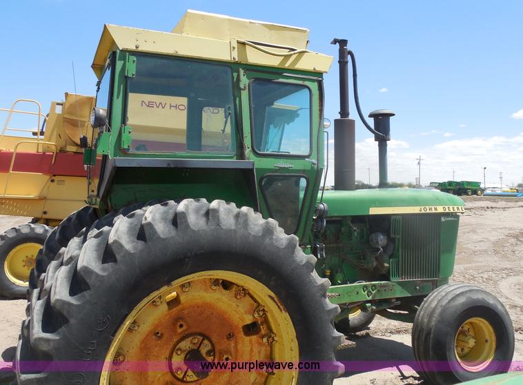 image for item H3157 1969 John Deere 5020 tractor