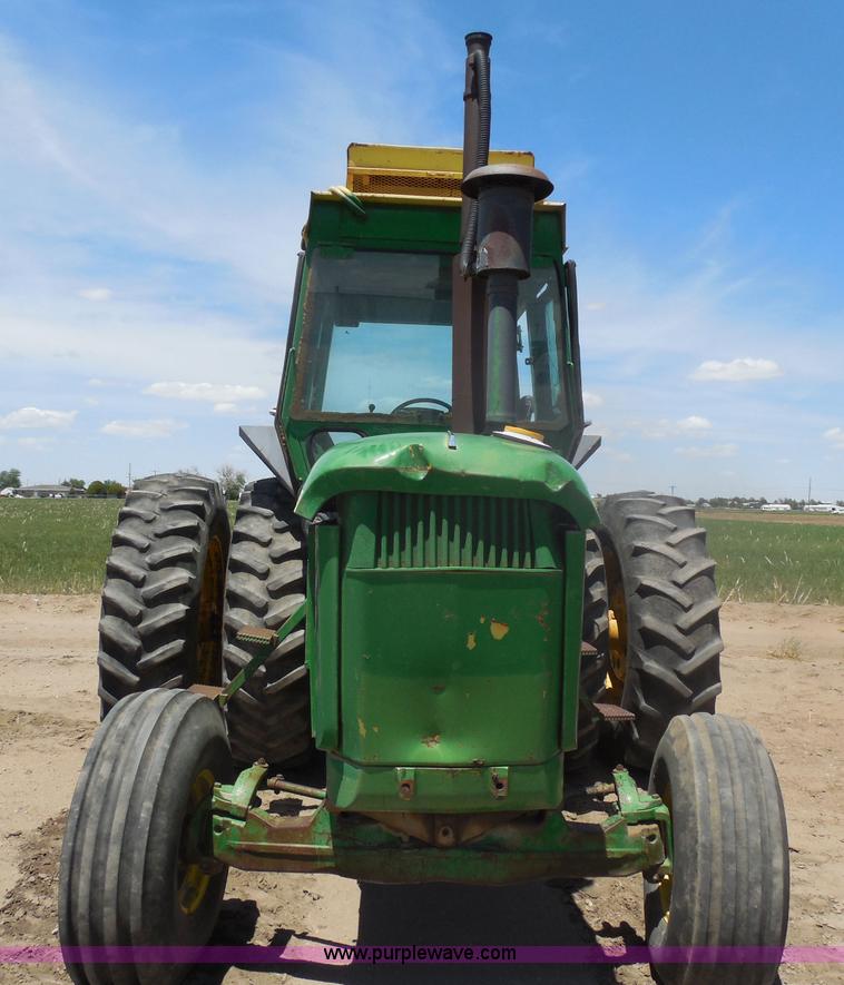 image for item H3157 1969 John Deere 5020 tractor