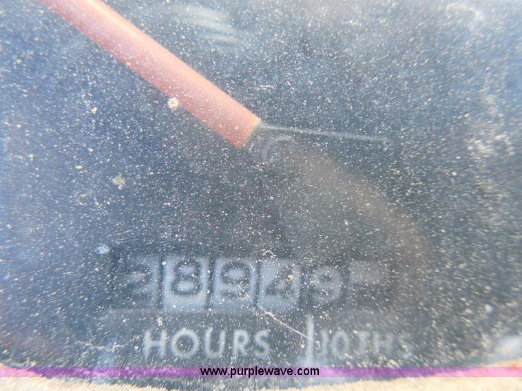 image for item H3157 1969 John Deere 5020 tractor