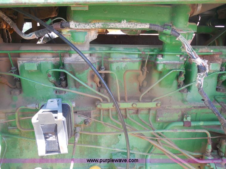 image for item H3157 1969 John Deere 5020 tractor