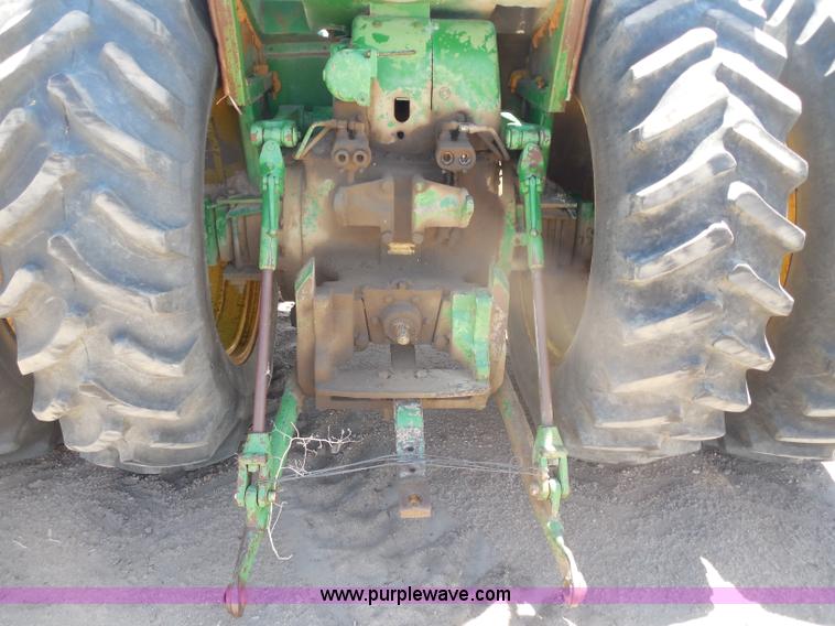 image for item H3157 1969 John Deere 5020 tractor
