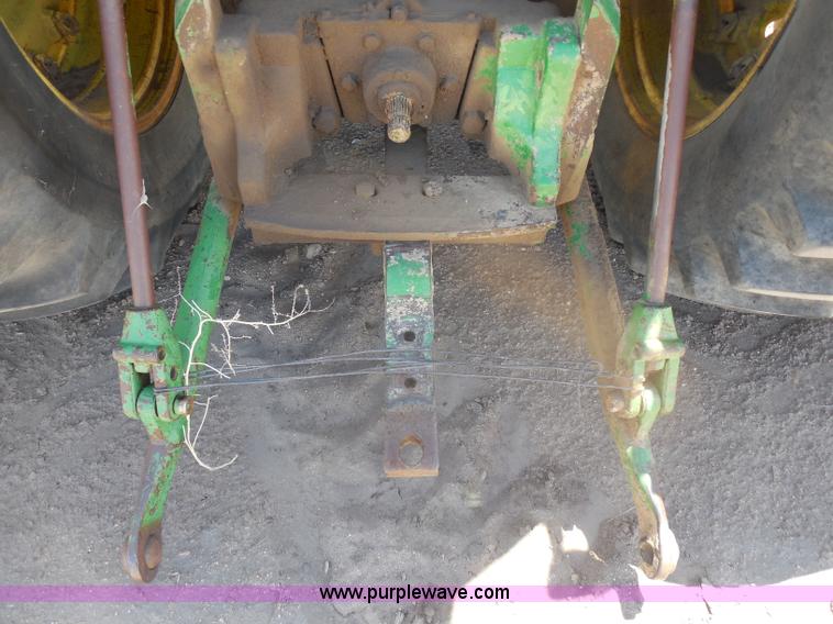 image for item H3157 1969 John Deere 5020 tractor
