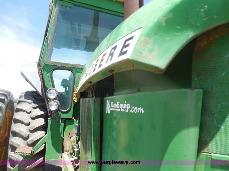 image for item H3157 1969 John Deere 5020 tractor