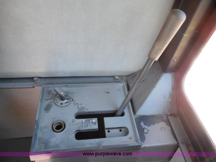 image for item H3159 1991 Case IH 1680 Axial-Flow combine