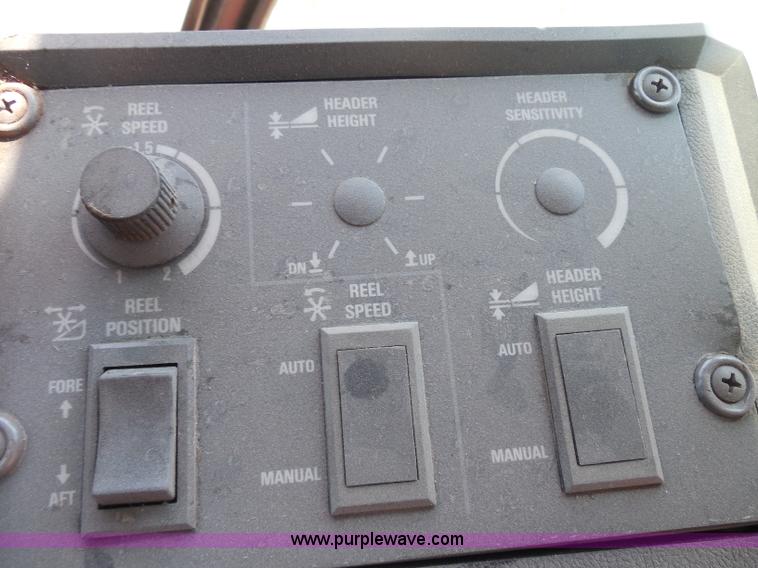 image for item H3159 1991 Case IH 1680 Axial-Flow combine