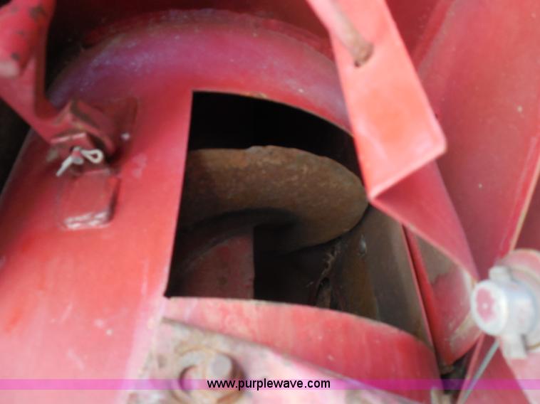 image for item H3159 1991 Case IH 1680 Axial-Flow combine