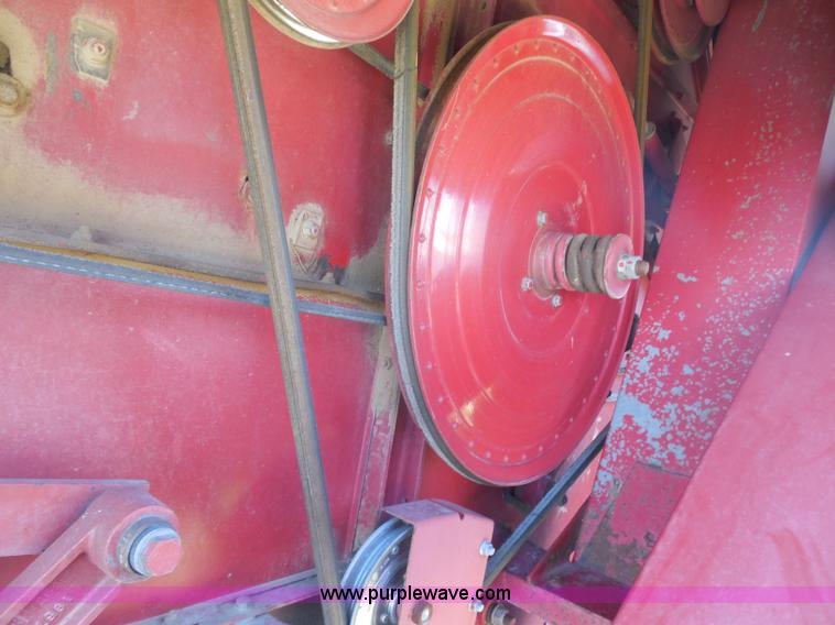 image for item H3159 1991 Case IH 1680 Axial-Flow combine