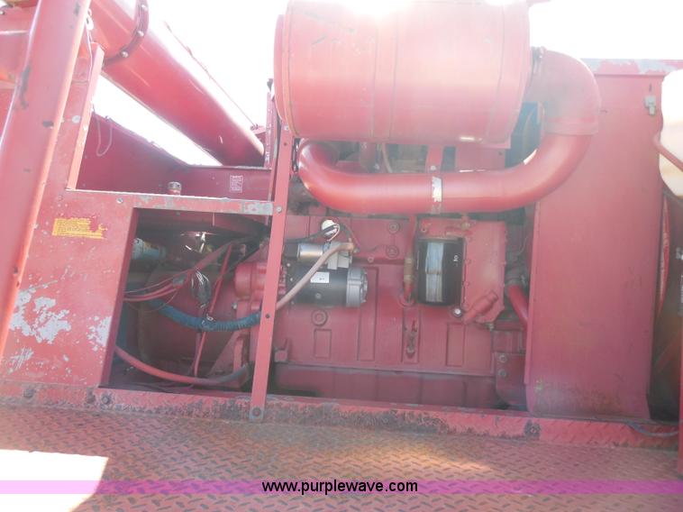 image for item H3159 1991 Case IH 1680 Axial-Flow combine