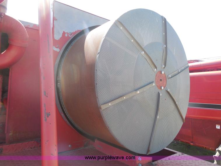 image for item H3159 1991 Case IH 1680 Axial-Flow combine