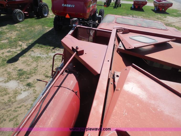 image for item H3159 1991 Case IH 1680 Axial-Flow combine